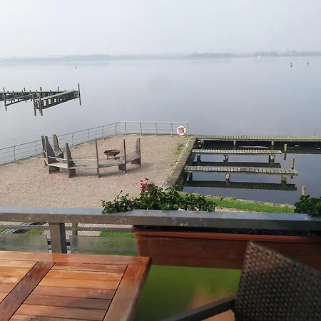 Bootshaus Neustrelitz-2